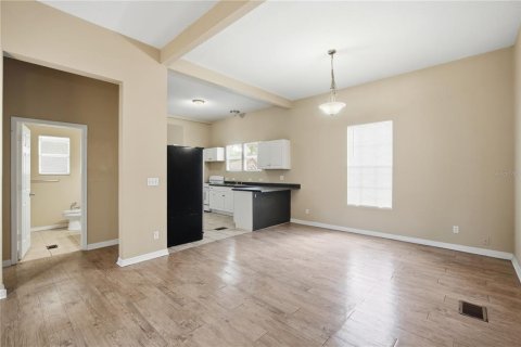 Casa en alquiler en Tampa, Florida, 3 dormitorios, 119.57 m2 № 2228082 - foto 14