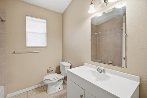 Casa en alquiler en Tampa, Florida, 3 dormitorios, 119.57 m2 № 2228082 - foto 16