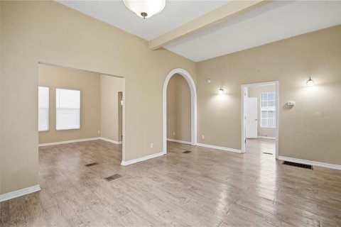 Casa en alquiler en Tampa, Florida, 3 dormitorios, 119.57 m2 № 2228082 - foto 13