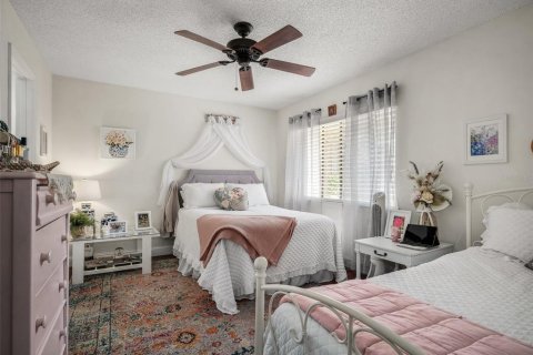 House in New Smyrna Beach, Florida 2 bedrooms, 119.75 sq.m. № 1586521 - photo 25