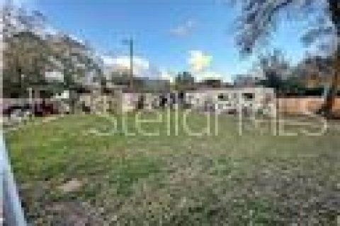 House in Tampa, Florida 3 bedrooms, 180.04 sq.m. № 1190280 - photo 13