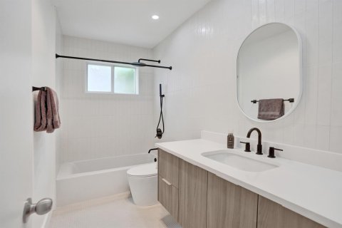 Villa ou maison à vendre à Hollywood, Floride: 3 chambres, 168.62 m2 № 2251361 - photo 7
