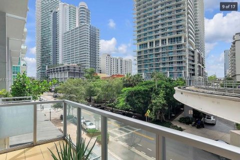 Copropriété à vendre à Miami, Floride: 1 chambre, 99.03 m2 № 2001095 - photo 11