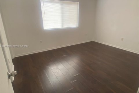 Снять в аренду кондоминиум в Майами, Флорида 3 спальни, 113.34м2, № 1970584 - фото 23