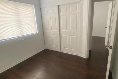 Снять в аренду кондоминиум в Майами, Флорида 3 спальни, 113.34м2, № 1970584 - фото 19