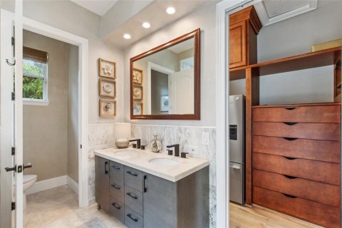 Casa en alquiler en Altamonte Springs, Florida, 4 dormitorios, 333.98 m2 № 1689994 - foto 21