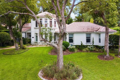 Casa en alquiler en Altamonte Springs, Florida, 4 dormitorios, 333.98 m2 № 1689994 - foto 2