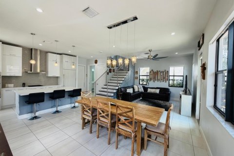 Casa en venta en Doral, Florida, 3 dormitorios, 200.11 m2 № 2078618 - foto 15