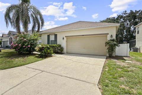 Villa ou maison à louer à Davenport, Floride: 4 chambres, 182.09 m2 № 2149926 - photo 2