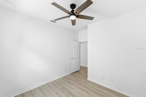 Villa ou maison à louer à Davenport, Floride: 4 chambres, 182.09 m2 № 2149926 - photo 8