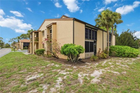 Copropriété à vendre à Englewood, Floride: 2 chambres, 94.11 m2 № 2206647 - photo 4