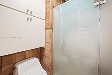 Adosado en venta en Miami Lakes, Florida, 2 dormitorios, 145.76 m2 № 1979402 - foto 16