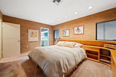 Adosado en venta en Miami Lakes, Florida, 2 dormitorios, 145.76 m2 № 1979402 - foto 12