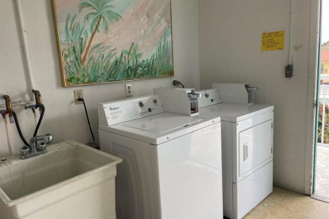 Condominio en venta en North Palm Beach, Florida, 1 dormitorio, 66.33 m2 № 2190185 - foto 16