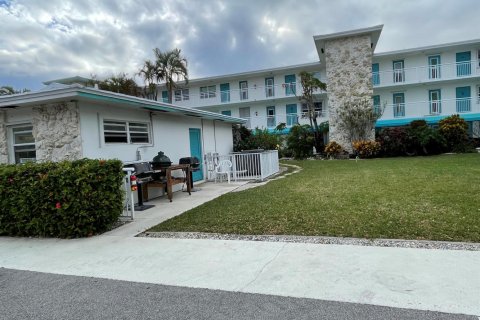 Condominio en venta en North Palm Beach, Florida, 1 dormitorio, 66.33 m2 № 2190185 - foto 10