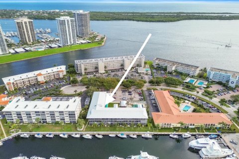 Condo à North Palm Beach, Floride, 1 chambre № 2190185