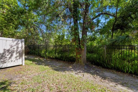 Adosado en venta en Tampa, Florida, 3 dormitorios, 149.85 m2 № 1630754 - foto 28