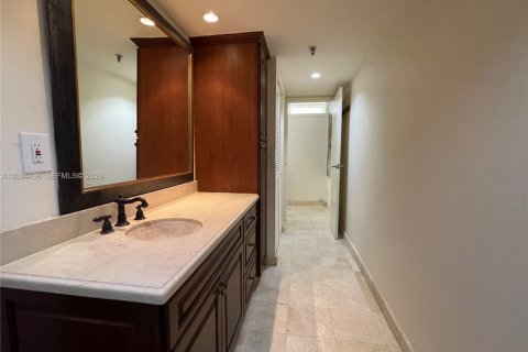 Copropriété à louer à Miami Beach, Floride: 1 chambre, 99.87 m2 № 2384835 - photo 23