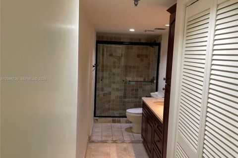 Copropriété à louer à Miami Beach, Floride: 1 chambre, 99.87 m2 № 2384835 - photo 24
