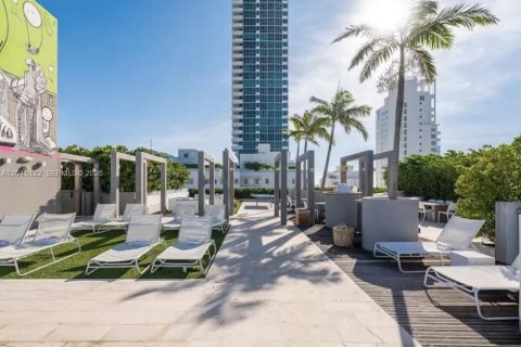 Condominio en venta en Miami Beach, Florida, 1 dormitorio, 77.02 m2 № 2267789 - foto 30