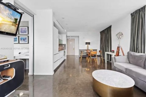 Condominio en venta en Miami Beach, Florida, 1 dormitorio, 77.02 m2 № 2267789 - foto 16