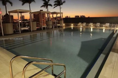 Condominio en venta en Miami Beach, Florida, 1 dormitorio, 77.02 m2 № 2267789 - foto 27