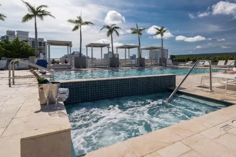 Condominio en venta en Miami Beach, Florida, 1 dormitorio, 77.02 m2 № 2267789 - foto 28