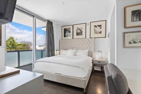 Condominio en venta en Miami Beach, Florida, 1 dormitorio, 77.02 m2 № 2267789 - foto 12