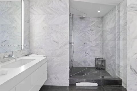 Condominio en venta en Miami Beach, Florida, 1 dormitorio, 77.02 m2 № 2267789 - foto 20