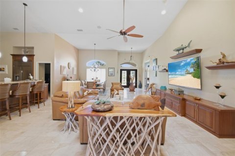 Casa en venta en Punta Gorda, Florida, 4 dormitorios, 398.27 m2 № 2369337 - foto 9