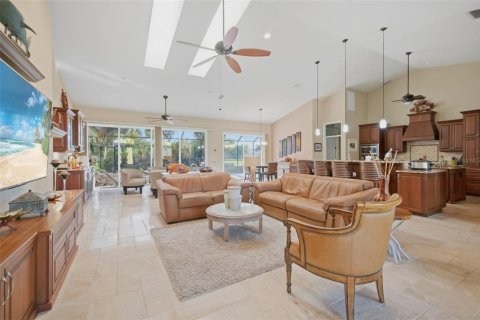 Casa en venta en Punta Gorda, Florida, 4 dormitorios, 398.27 m2 № 2369337 - foto 16