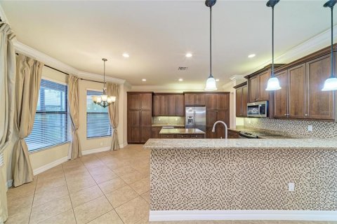 House in Naples, Florida 5 bedrooms, 356.09 sq.m. № 2157435 - photo 15