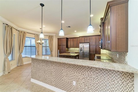 House in Naples, Florida 5 bedrooms, 356.09 sq.m. № 2157435 - photo 14