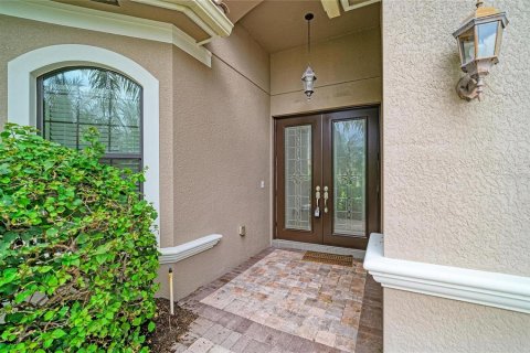 House in Naples, Florida 5 bedrooms, 356.09 sq.m. № 2157435 - photo 4