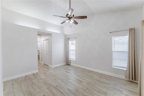 Villa ou maison à louer à New Port Richey, Floride: 3 chambres, 175.68 m2 № 1907210 - photo 14