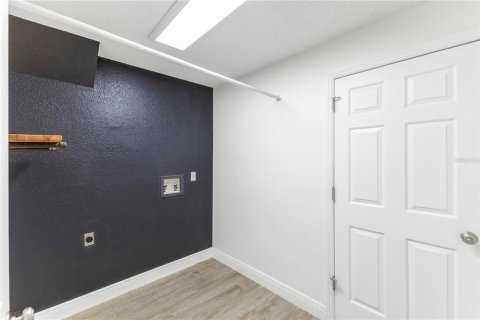 Villa ou maison à louer à New Port Richey, Floride: 3 chambres, 175.68 m2 № 1907210 - photo 26