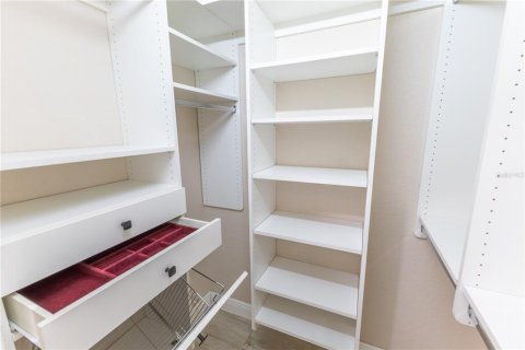 Villa ou maison à louer à New Port Richey, Floride: 3 chambres, 175.68 m2 № 1907210 - photo 17