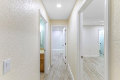 Villa ou maison à louer à New Port Richey, Floride: 3 chambres, 175.68 m2 № 1907210 - photo 20