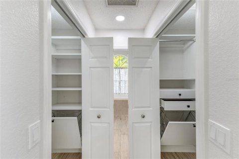 Villa ou maison à louer à New Port Richey, Floride: 3 chambres, 175.68 m2 № 1907210 - photo 16