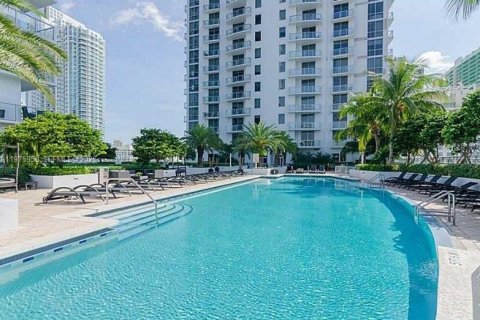 Condo in Miami, Florida  № 2180183 - photo 14