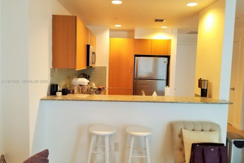 Condo in Miami, Florida  № 2180183 - photo 7