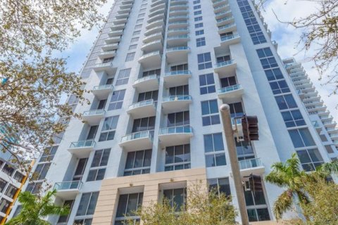 Studio in the Condo in Miami, Florida  № 2180183