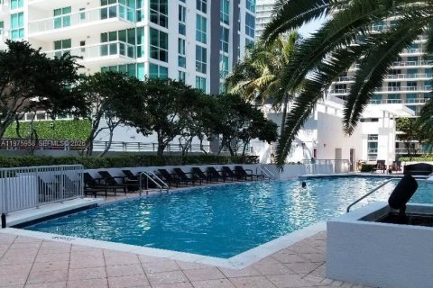 Condo in Miami, Florida  № 2180183 - photo 15