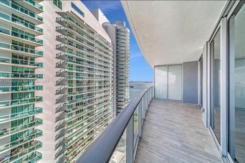 Condominio en venta en Miami, Florida, 1 dormitorio, 70.51 m2 № 1937789 - foto 14
