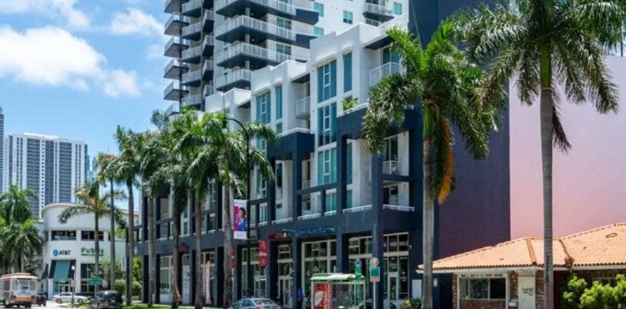 Appartement à 1800 BISCAYANE PLAZA à Miami, Floride 1 chambre, 67 m2 № 102592