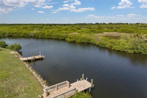 Terreno en venta en Tampa, Florida № 1734129 - foto 14