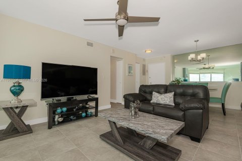 Купить кондоминиум в Майами-Бич, Флорида 1 спальня, 93.83м2, № 2007729 - фото 15