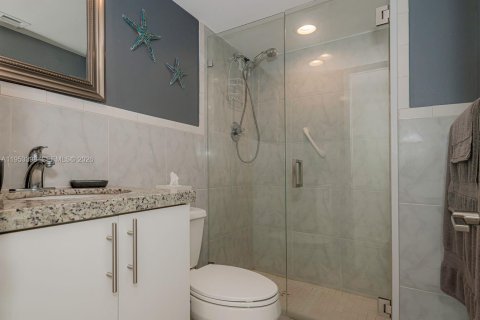 Купить кондоминиум в Майами-Бич, Флорида 1 спальня, 93.83м2, № 2007729 - фото 18