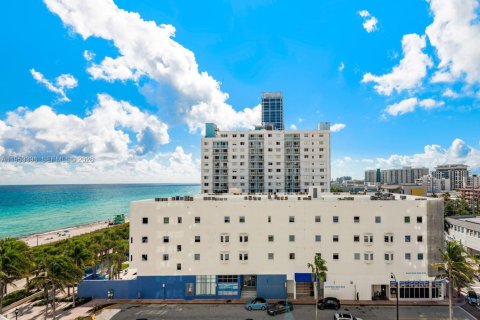 Купить кондоминиум в Майами-Бич, Флорида 1 спальня, 93.83м2, № 2007729 - фото 2