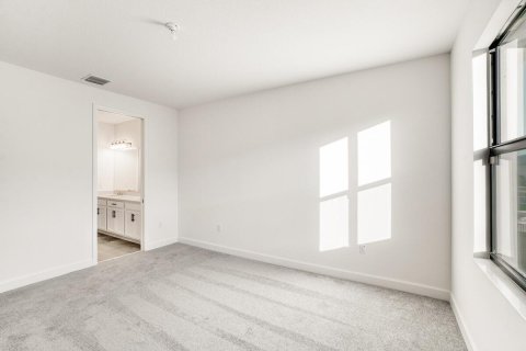 Townhouse in Port St. Lucie, Florida 2 bedrooms, 120.12 sq.m. № 2085310 - photo 25